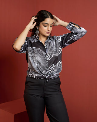 ESSENTIAL PRINT SHIRT
